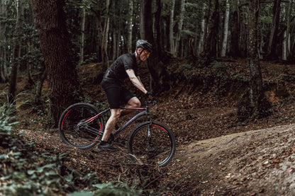 Licorne Bike Diamond Premium - Bicicleta de montaña de aluminio para niños, niñas, hombres y mujeres, cambio de 21 velocidades, freno de disco, horquilla delantera ajustable de 26, 27,5 y 29 pulgadas